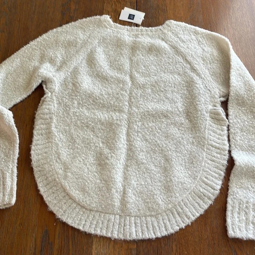 NWT Gap kids size XXL 14–16 cocoon pullover Ivory frost crewneck rounded bottom